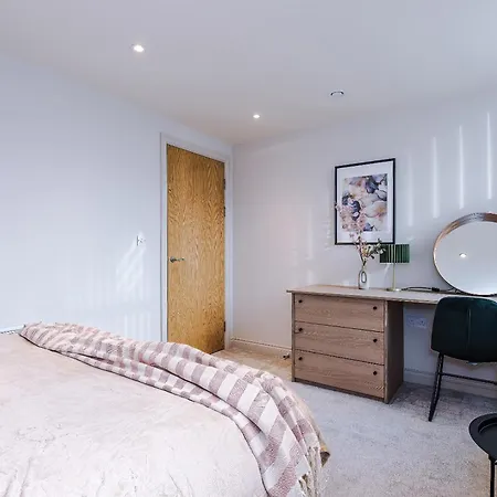 Apartment King Bed Premium *