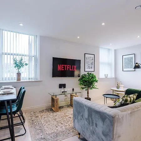 King Bed Premium Apartment Leeds (West Yorkshire)